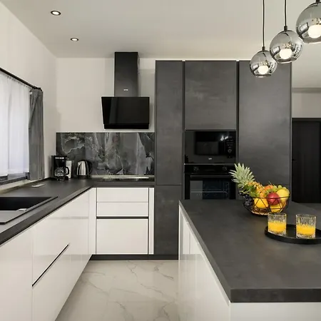 Vila Orbanic By Istrialux *